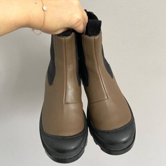 Loewe Khaki Green Rubber-Trimmed Leather Chelsea Boots - 5, in box 🇪🇸 - Picture 4 of 14